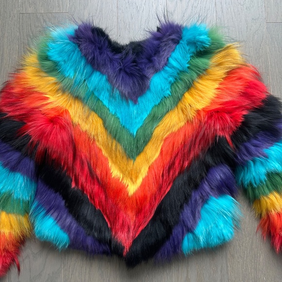 Alice + Olivia FAWN Rainbow Fur Jacket Pride - Size Small - Picture 9 of 11